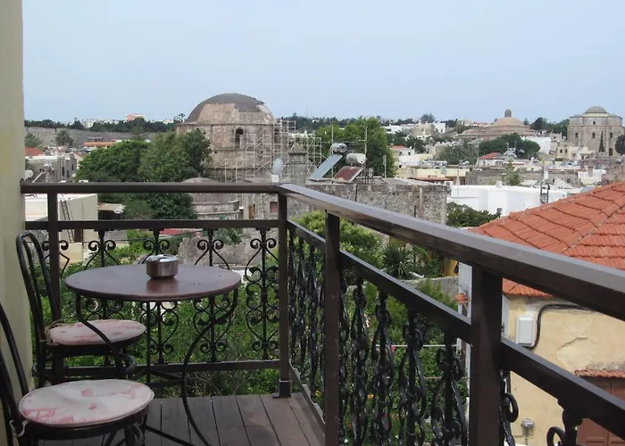 πανσιόν νίκη 2* Rhodes City